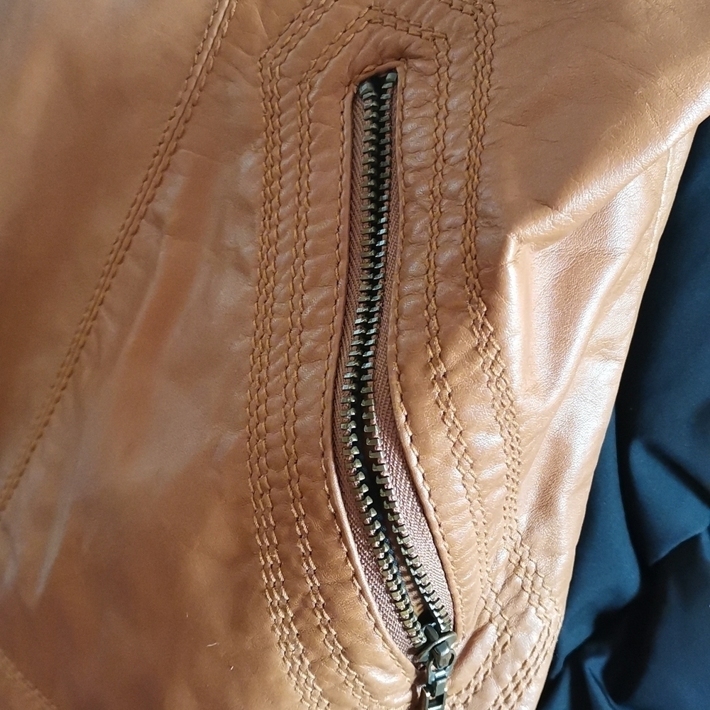 NWOT COLE HAAN BROWN LEATHER JACKET. - Picture 8 of 9